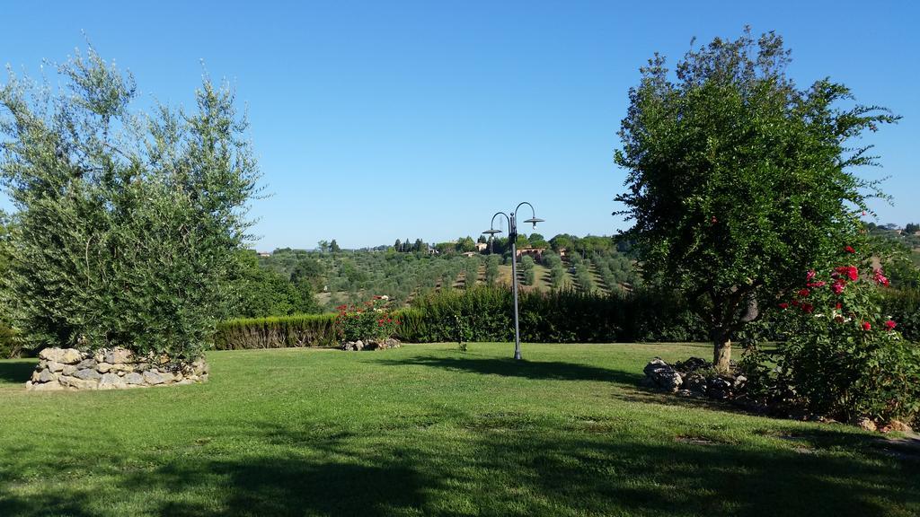 Aia Mattonata Relais Acomodação com café da manhã Siena Exterior foto